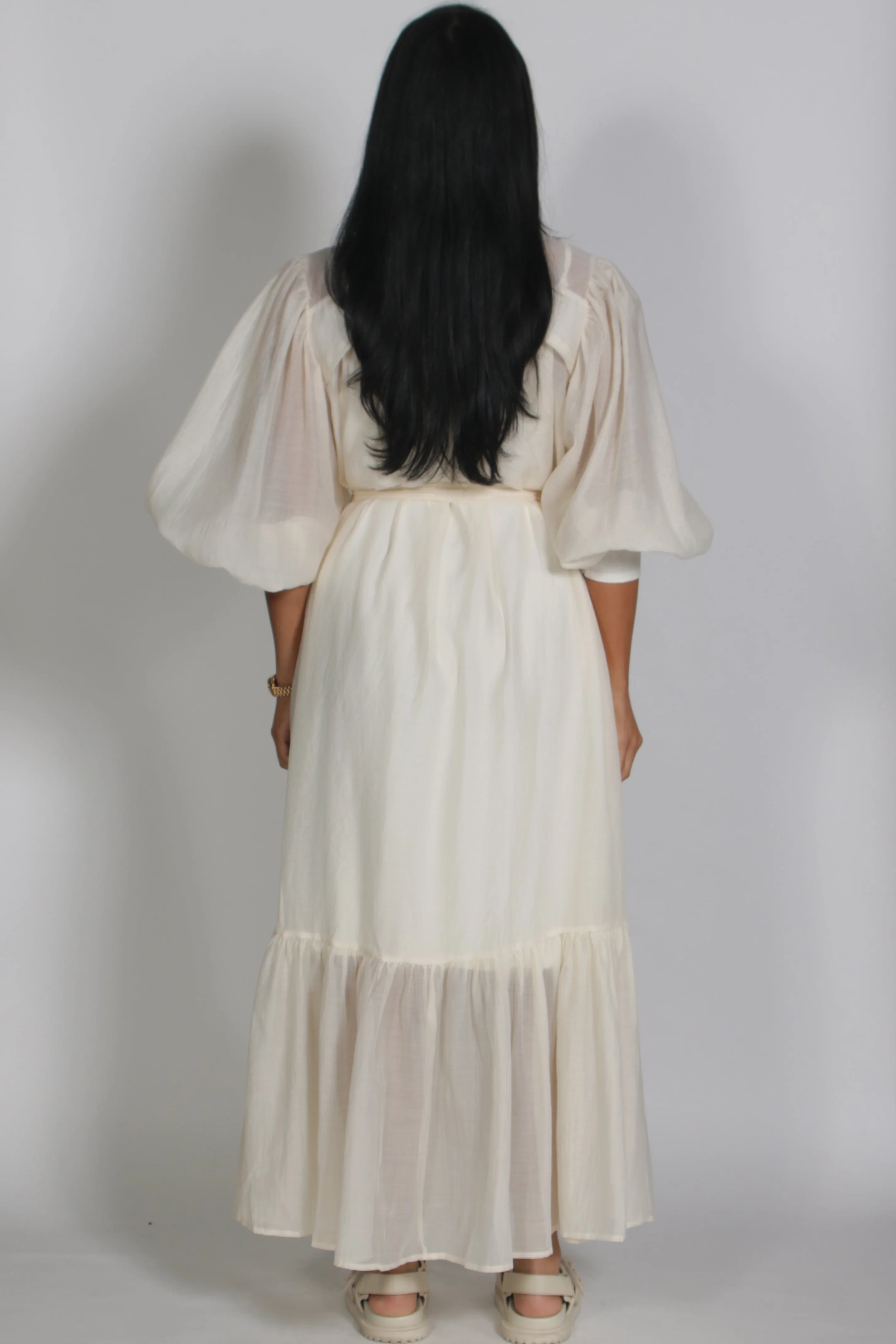 Amira dress Cream - Image 2