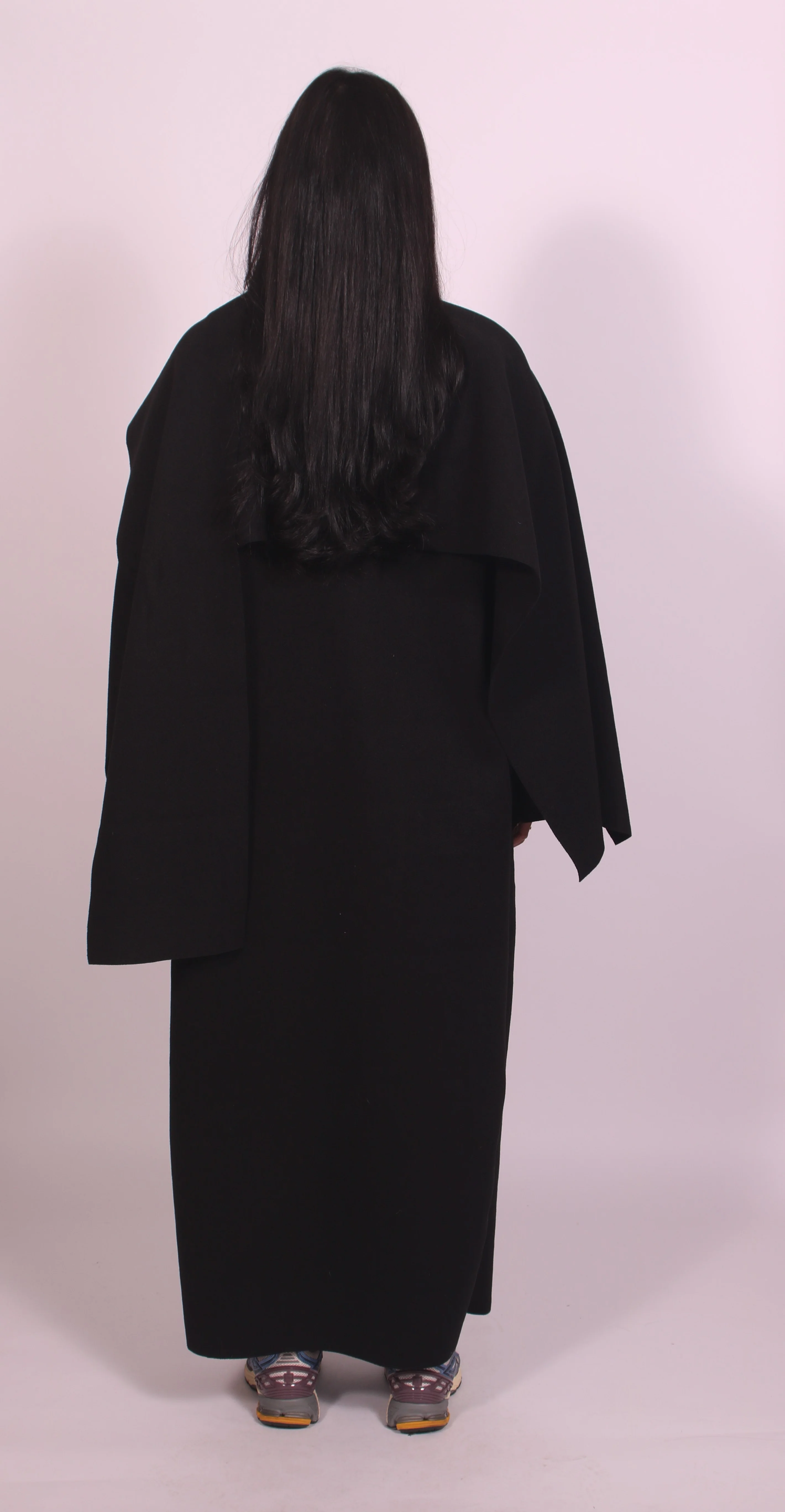 Elegant cape Black - Image 2