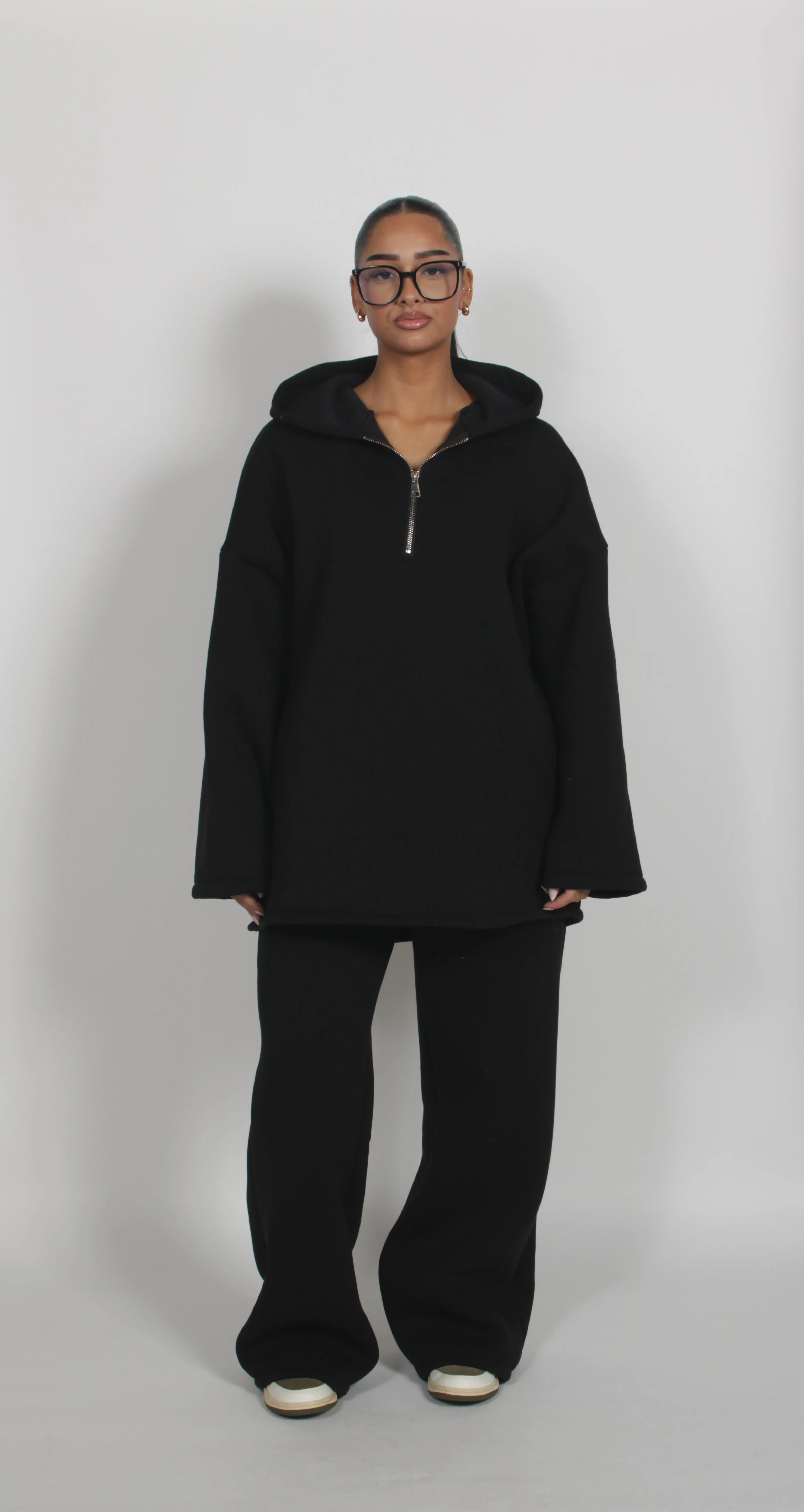 Soft set Black